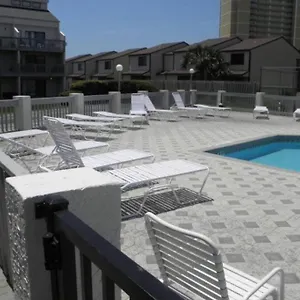 https://fullyrenovated-1-min-walk2-beach-5min-panama-city-beach.panamacity-beachhotels.com