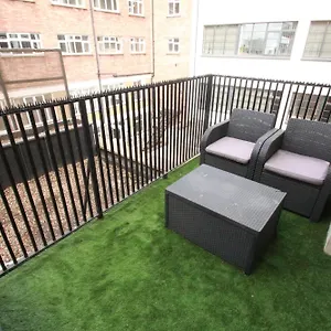 https://aldgate-rooms-ft6.brighton-hotels-england.com